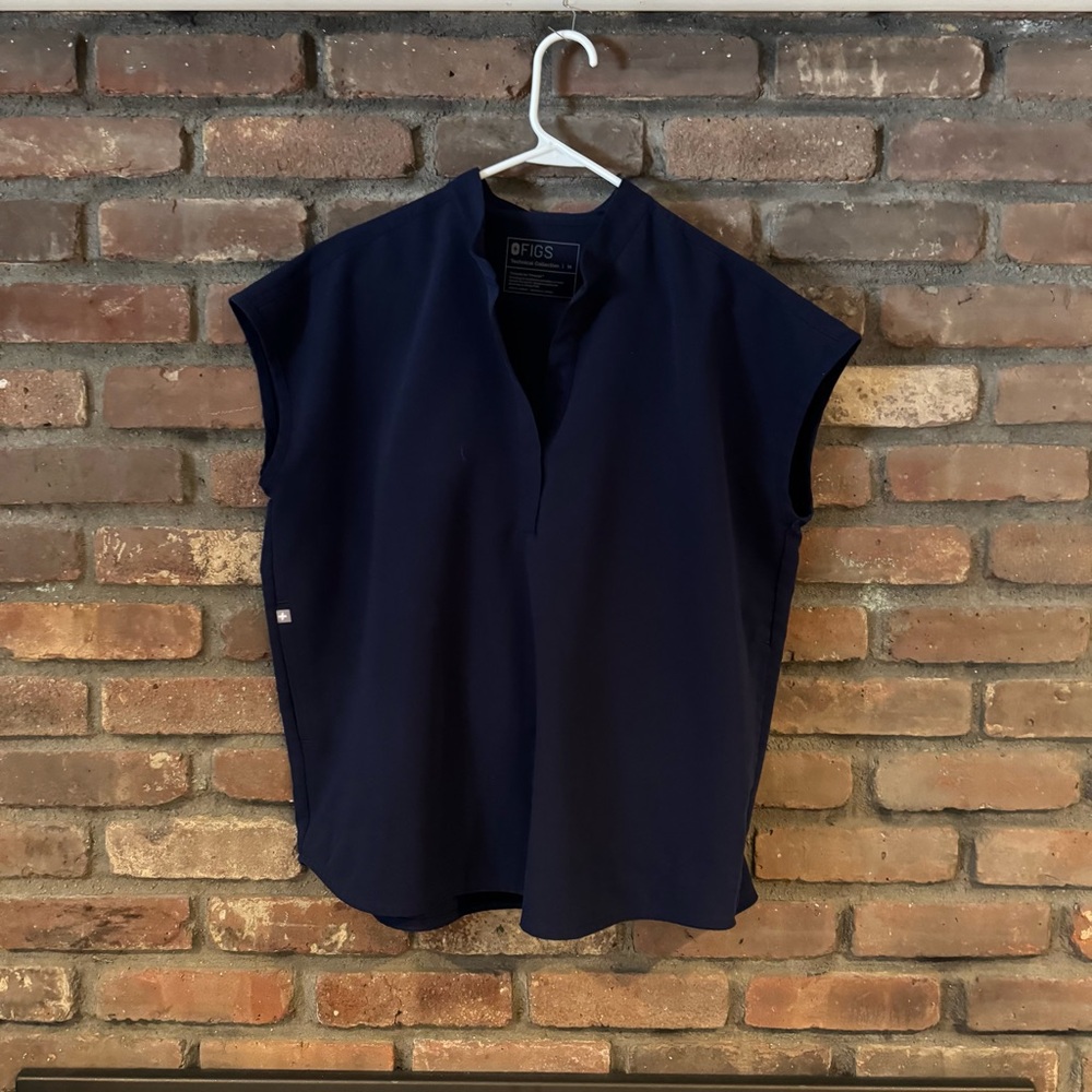 Figs Navy Scrub Set